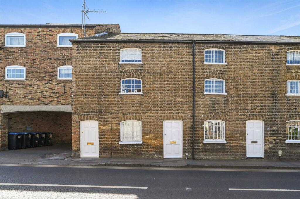 Main image of property: High Street, Roydon, Harlow, Essex, CM19