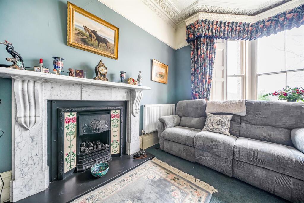 House in Plymouth - View 5