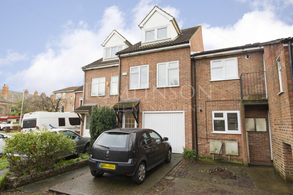 Main image of property: Petersham Mews, Lenton, NG7 1HF