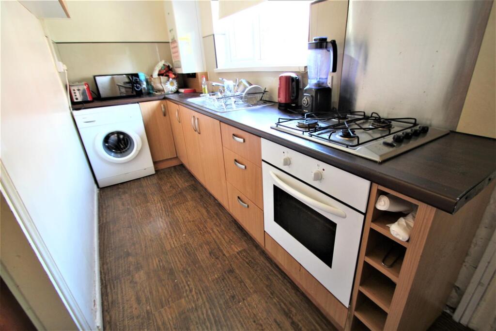 House in Leeds - View 2