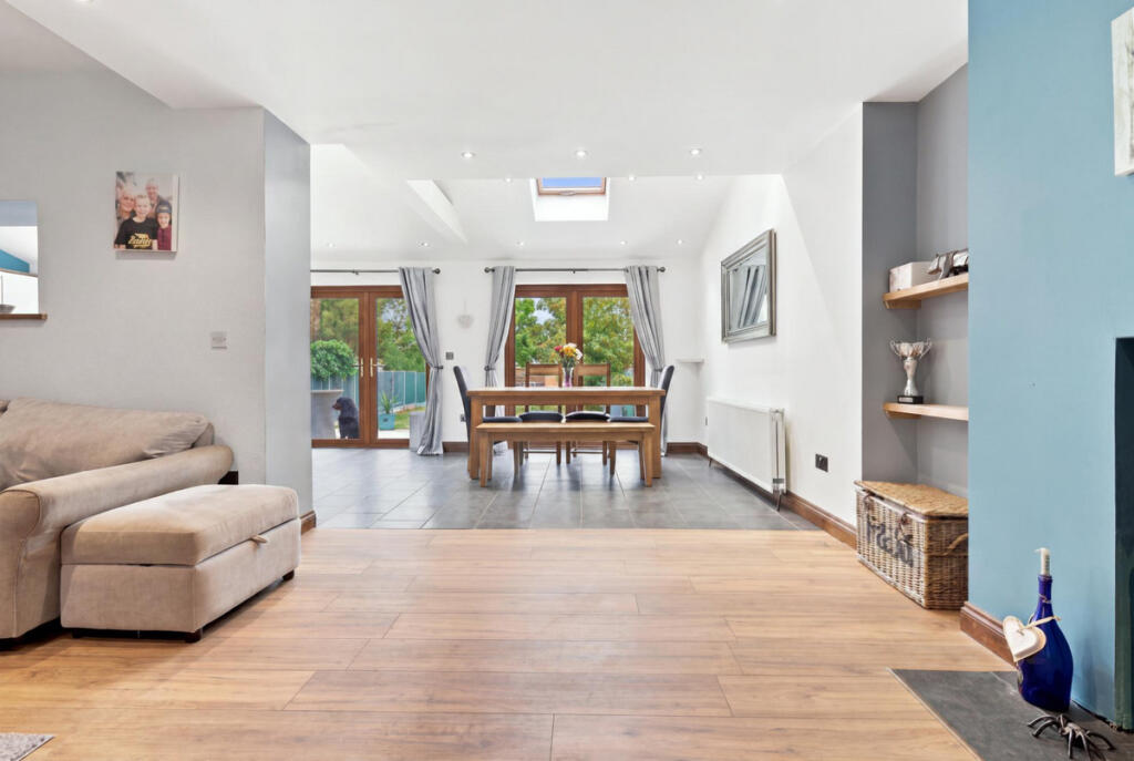 House in Southend-on-Sea, Essex - View 4
