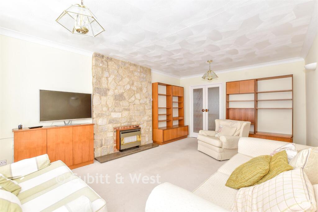 House in Portsmouth - View 3