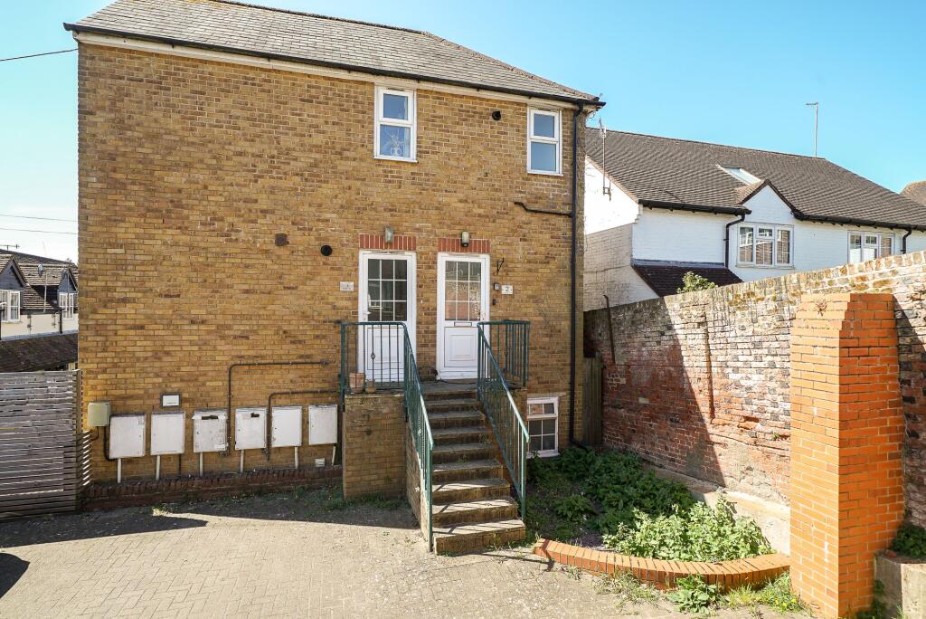 Main image of property: Figtree Hill, Hemel Hempstead, HP2