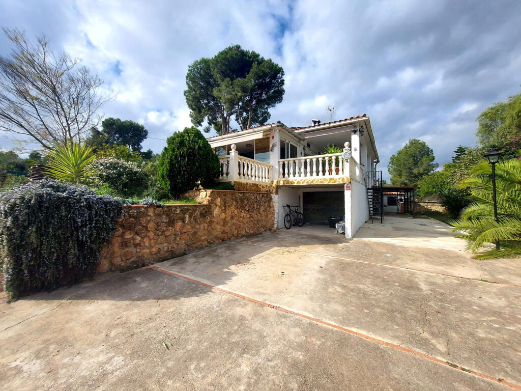 Main image of property: Valencia, Valencia, Pedralba