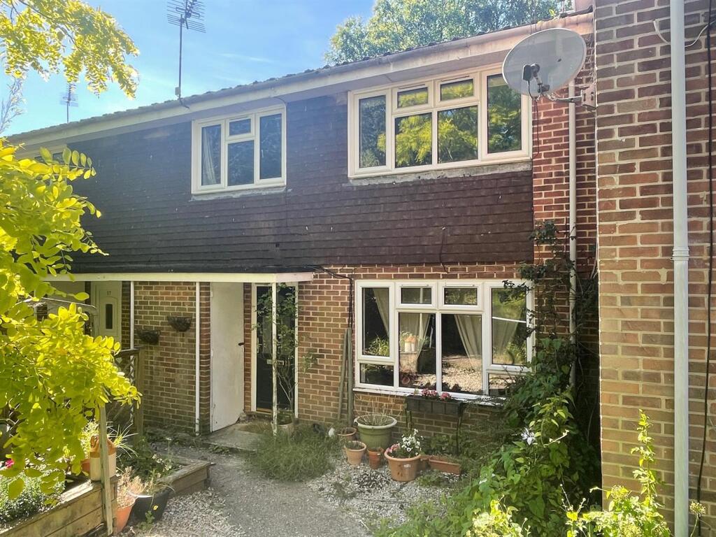 Main image of property: Dean Rise, Hurstbourne Tarrant, Andover