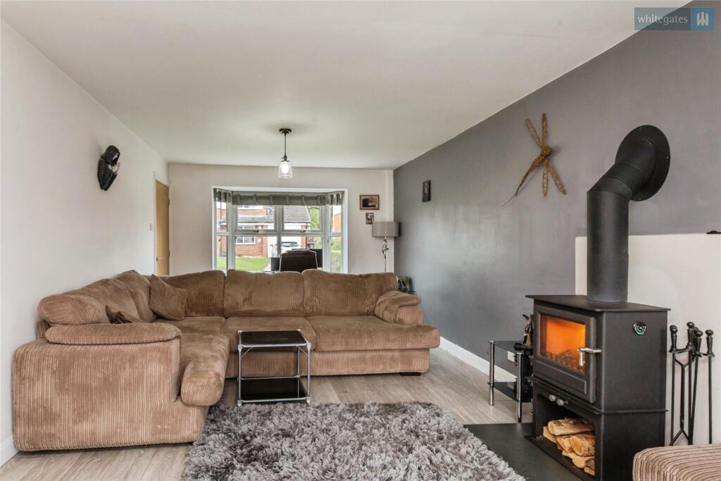 Acorn Bank Close, Crewe, Cheshire, CW2 photo 3