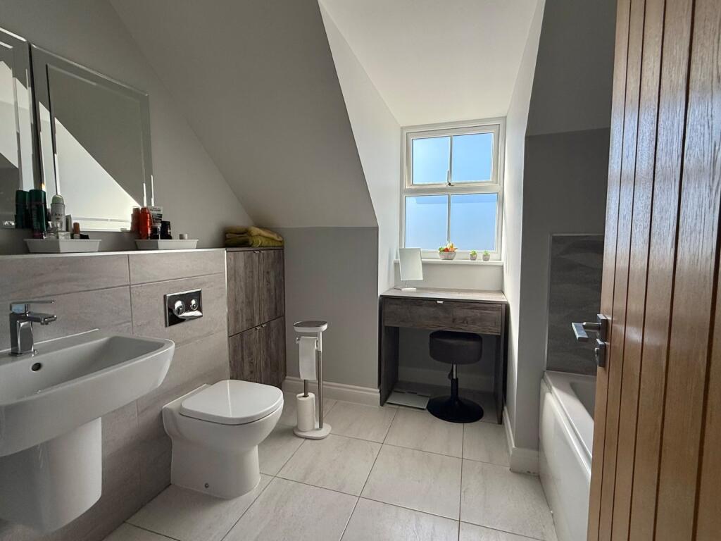 House in North Tyneside, Backworth Park, Backworth - View 4