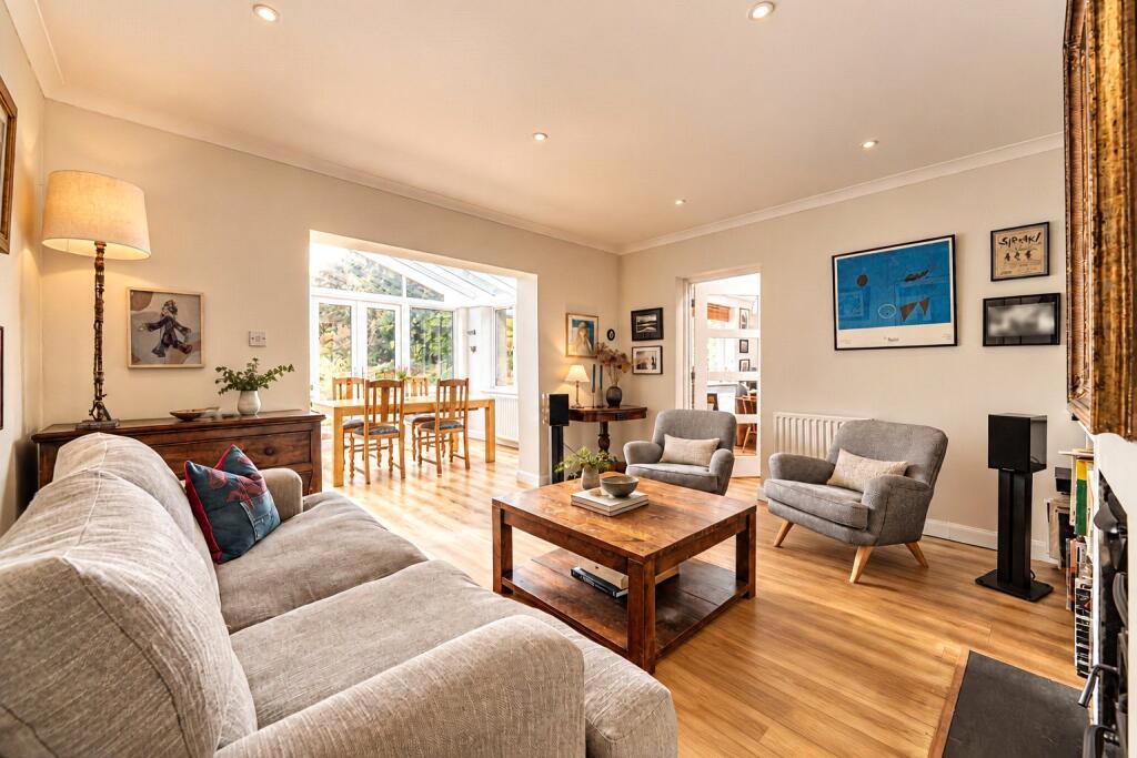Leigh Road, Cobham, Surrey, KT11 photo 4