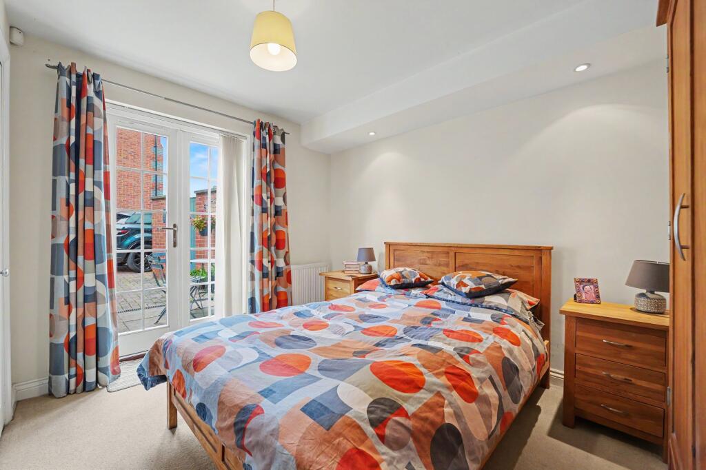 Apartment in Leicester - View 5