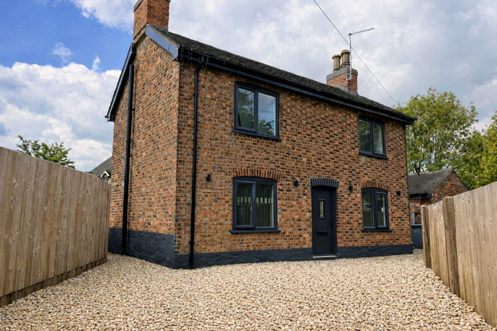 Main image of property: London Road, Stapeley, CW5