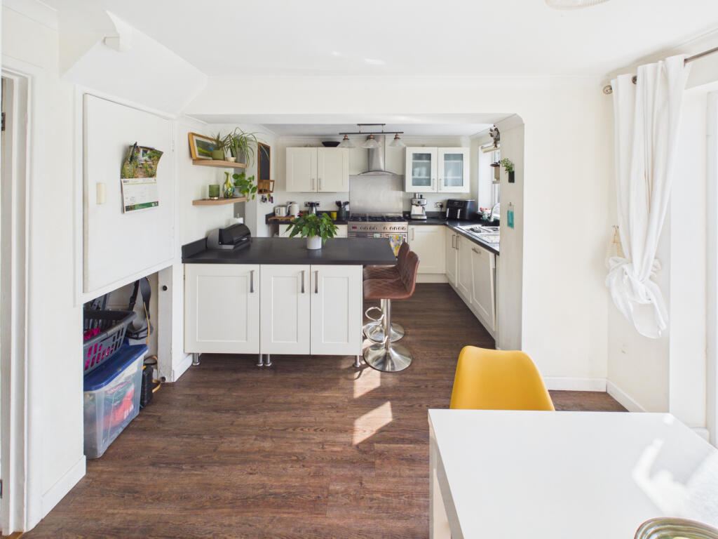 House in Southampton - View 4