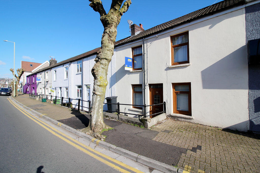 Main image of property: Broadway, Treforest, Pontypridd, CF37 1BE