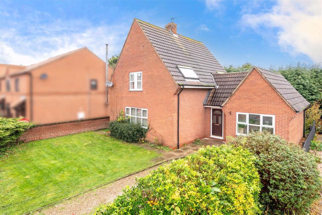 Steeple House, High Street, South Clifton, Newark, Newark