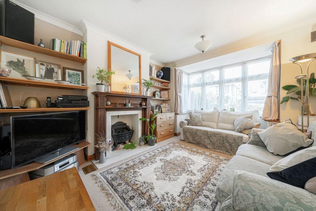 House in Twickenham - View 2
