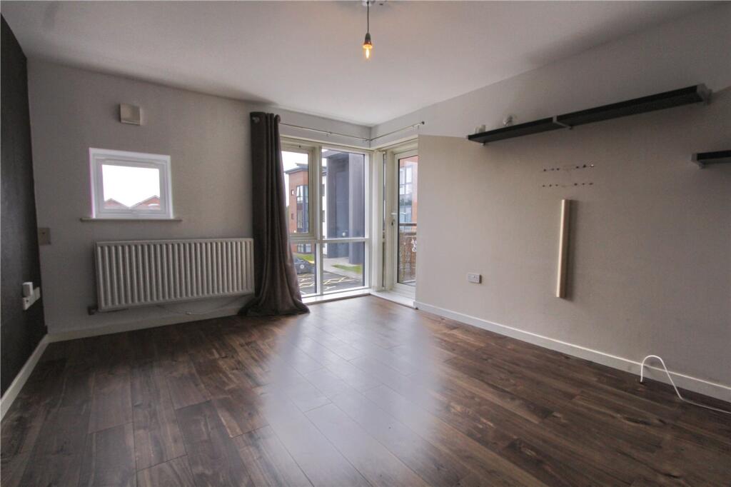 Apartment in Stockton-on-Tees - View 3