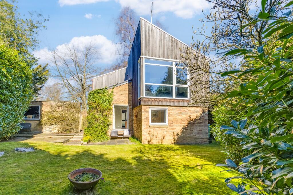 Willow Grove, Welwyn Garden City, Hertfordshire, AL8 7NA photo 2