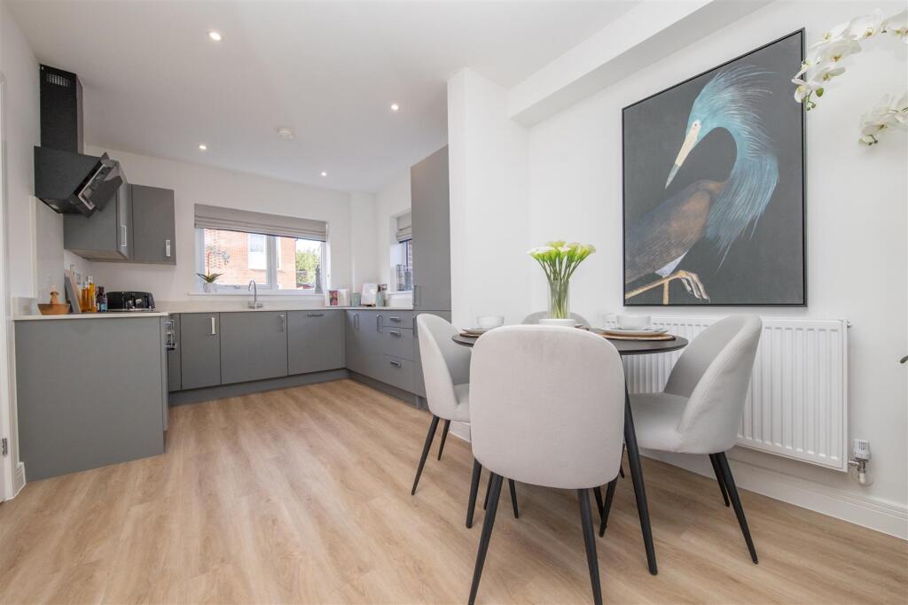 House in Parkeston, Ramsey and Parkeston - View 3