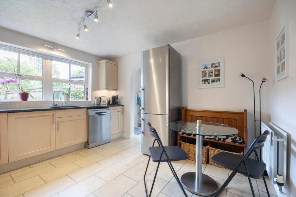 Grace Gardens, Cheltenham, GL51 - More
