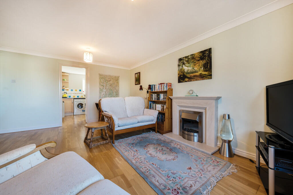 26 Fairfield Close, Staveley, Cumbria, LA8 9RA photo 3