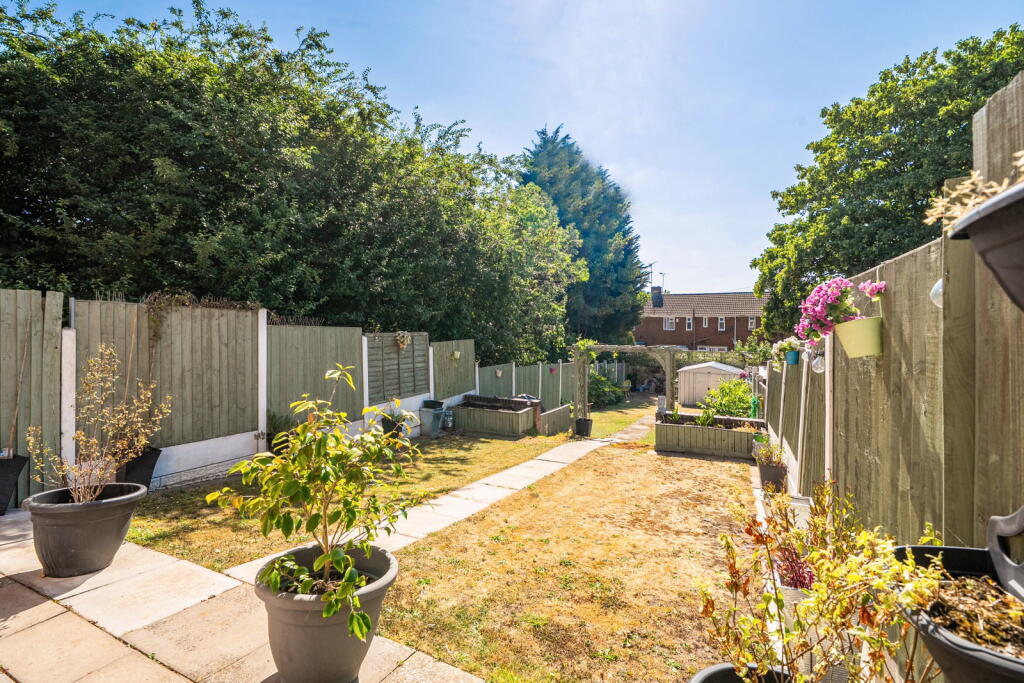 House in Sandwell, West Midlands - View 4