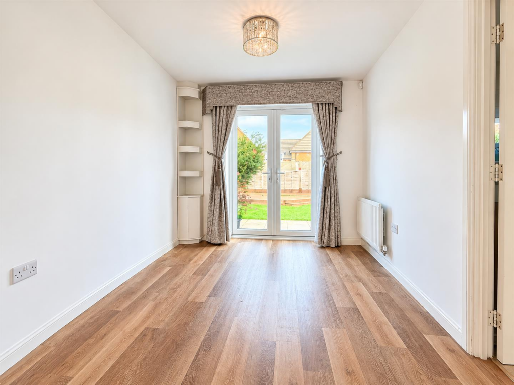 House in Watford - View 5
