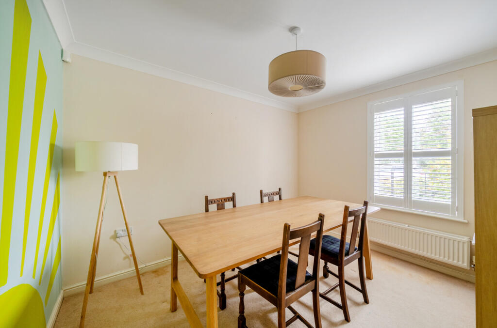 House in Swindon - View 4