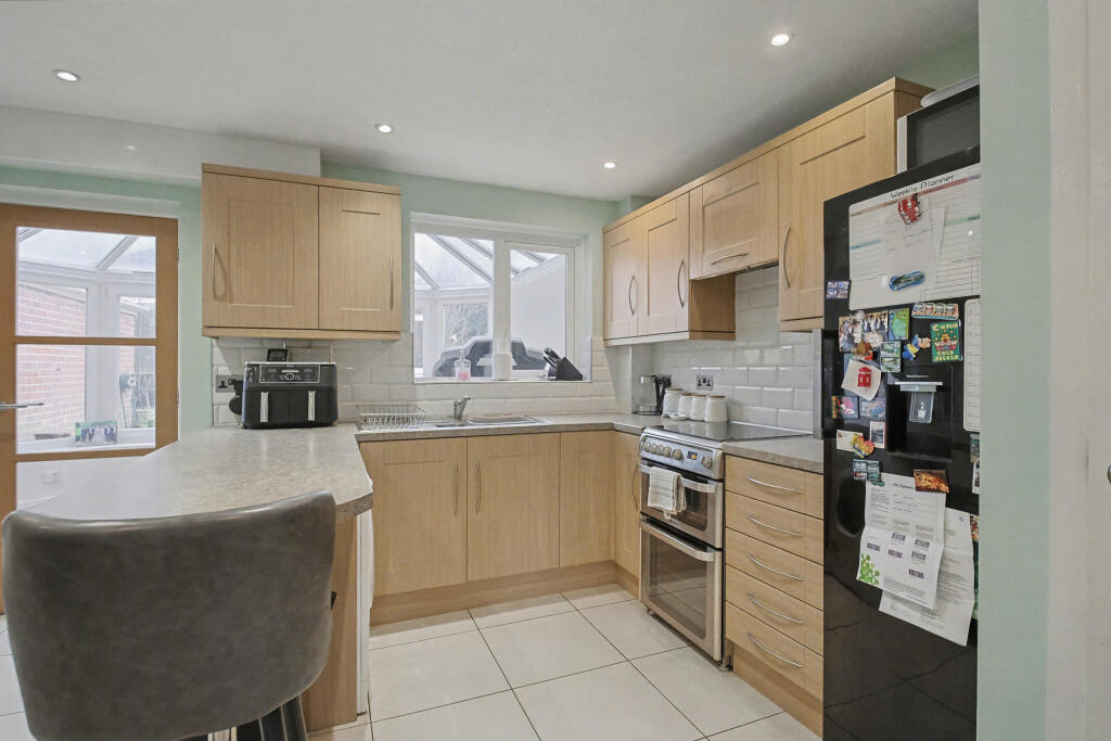 House in Poole - View 6