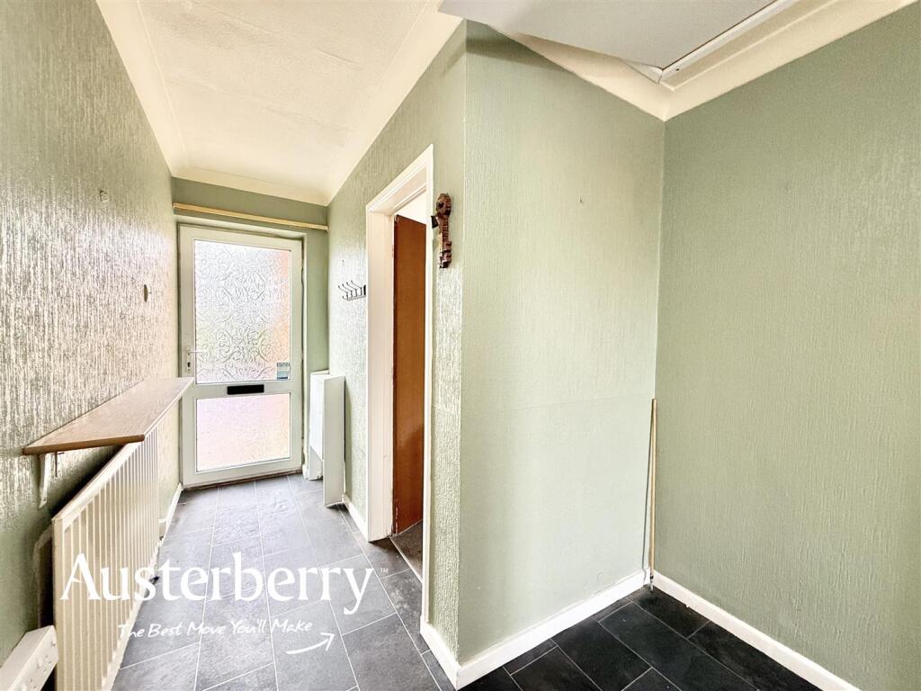 House in Stoke-on-Trent - View 5