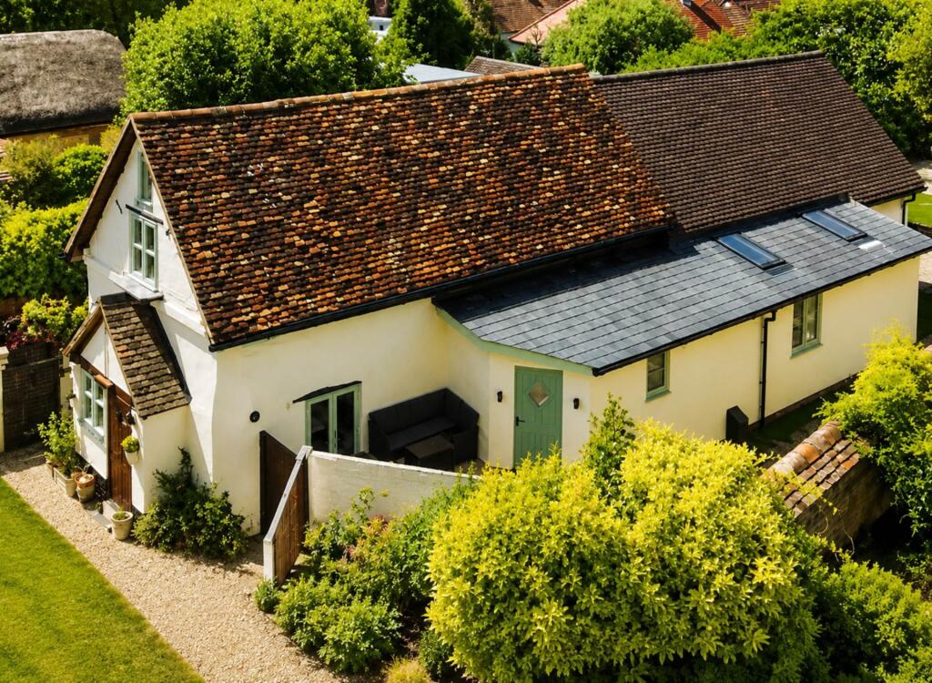 Main image of property: Church End, Haddenham