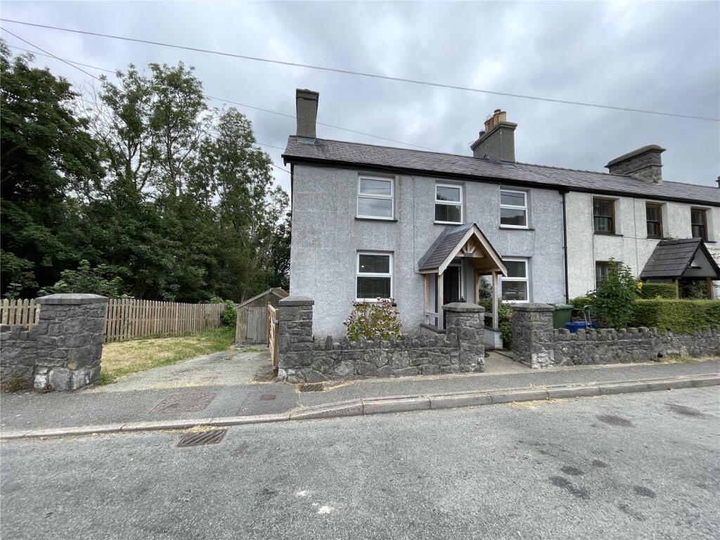 Main image of property: New Terrace, Tregarth, Bangor, LL57