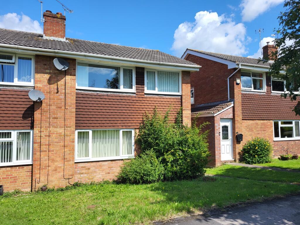 Main image of property: Kestrel Close, Chipping Sodbury, Bristol
