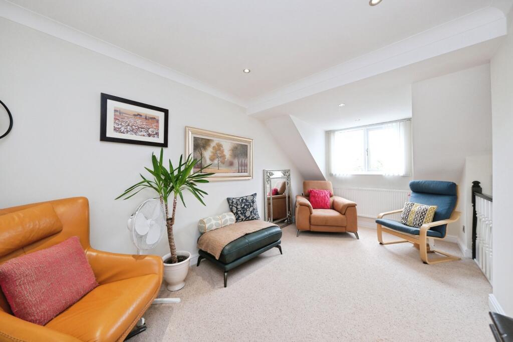 Squires Croft, Kings Clipstone, Mansfield, Nottinghamshire, NG21 photo 4