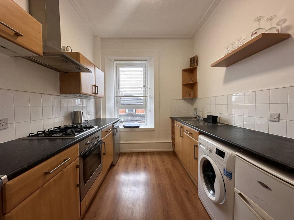 Apartment in Motherwell, North Lanarkshire - More