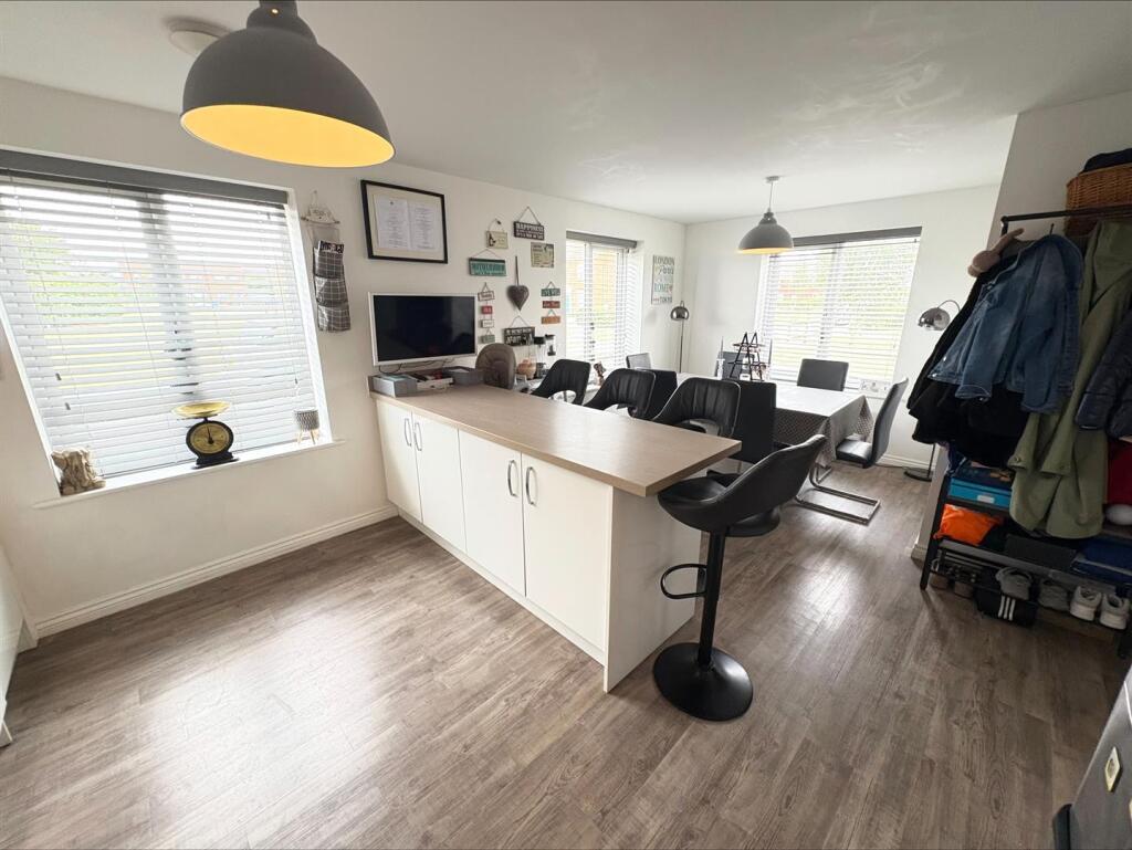 House in East Lindsey, Louth - View 5