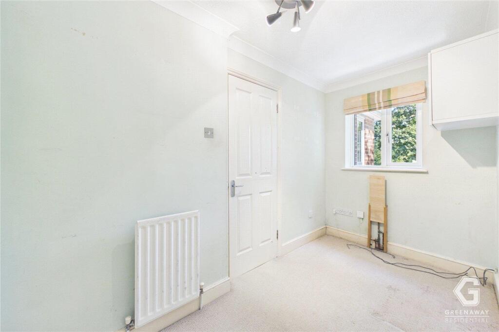 House in Redhill - More