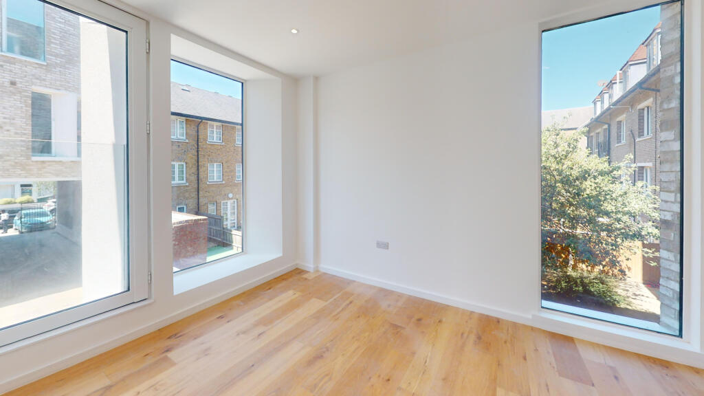 Apartment in London - More