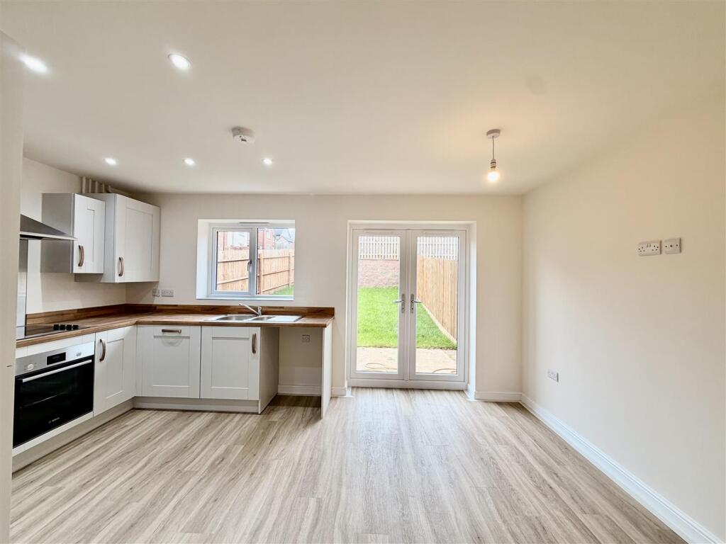 Oakley Road, Shepshed, Loughborough photo 3