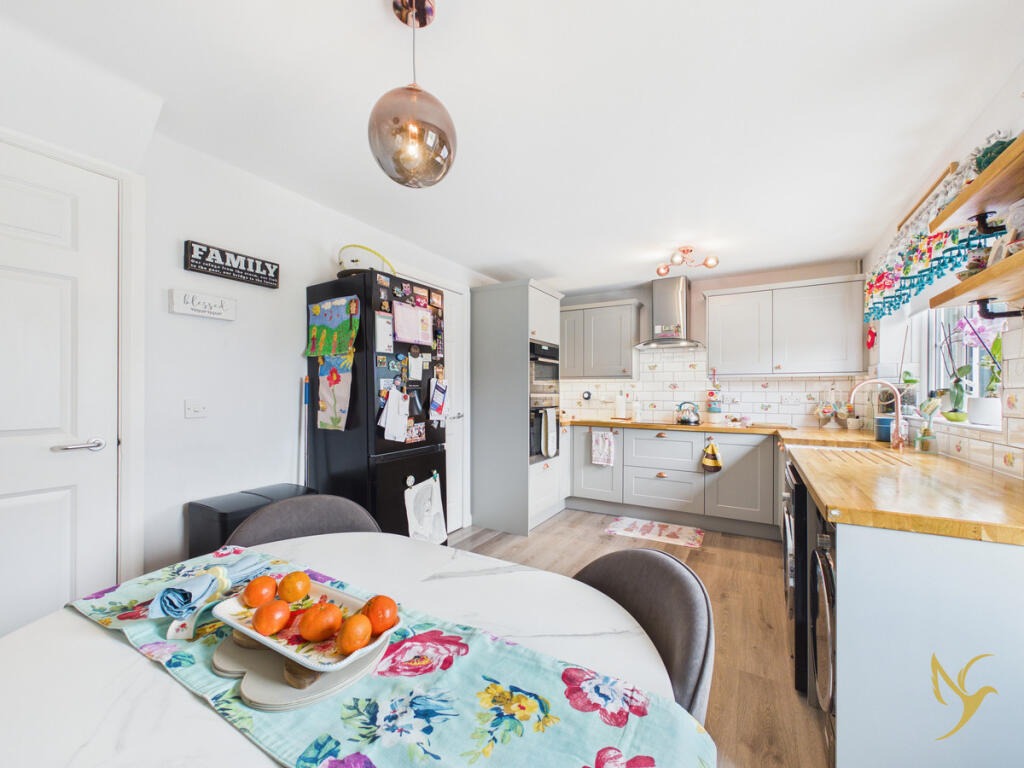 #WelcomeHome to: 2 Beehive Place, Warndon Villages, Worcester, WR4 photo 4