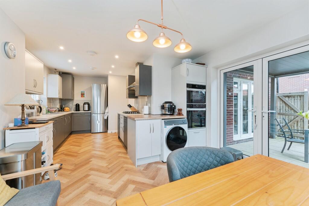House in Fenland, Wimblington - View 5