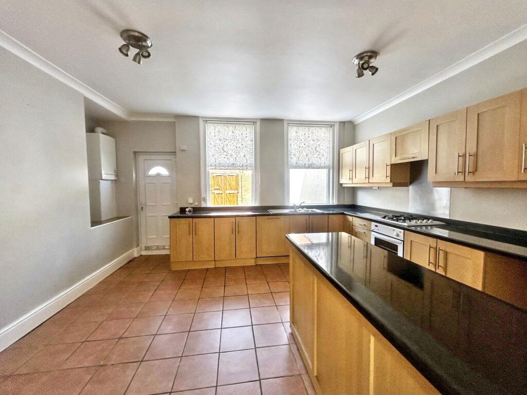 House in Newcastle upon Tyne - View 5