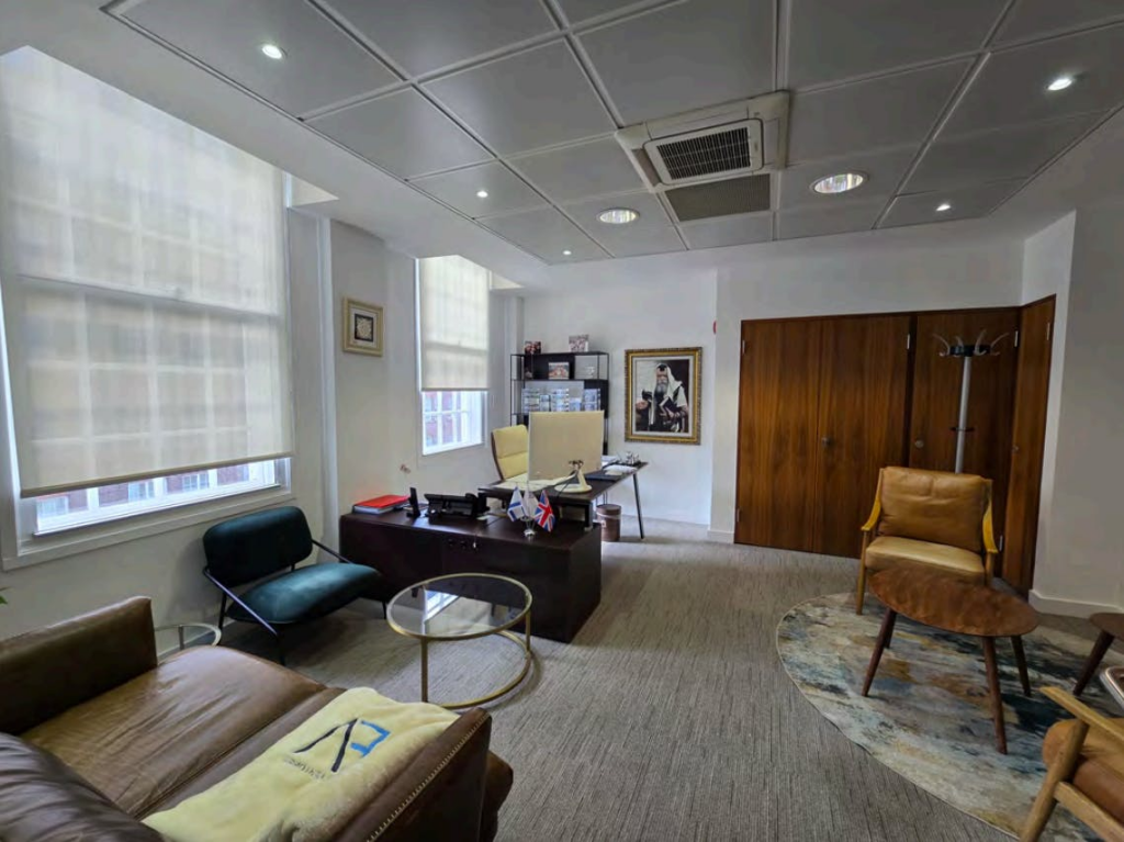 InteriorPhoto (2).png