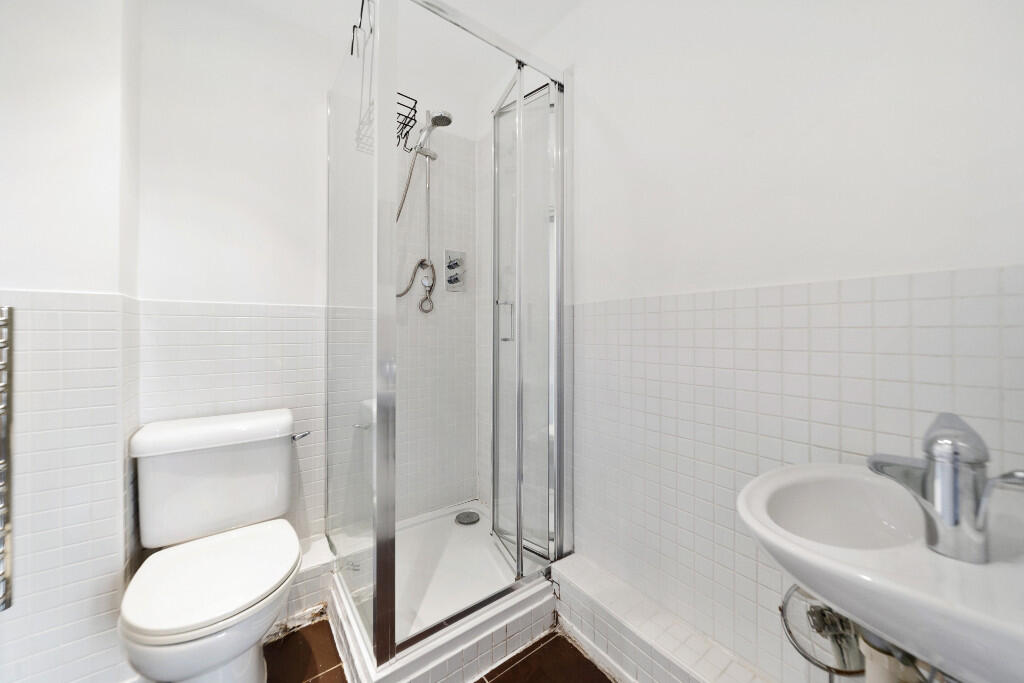 Apartment in London - More