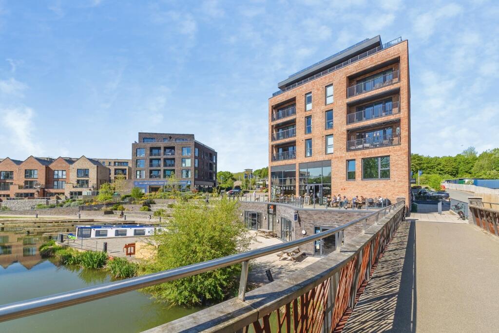 Main image of property: Park Street, Campbell Park, Milton Keynes, Buckinghamshire, MK9