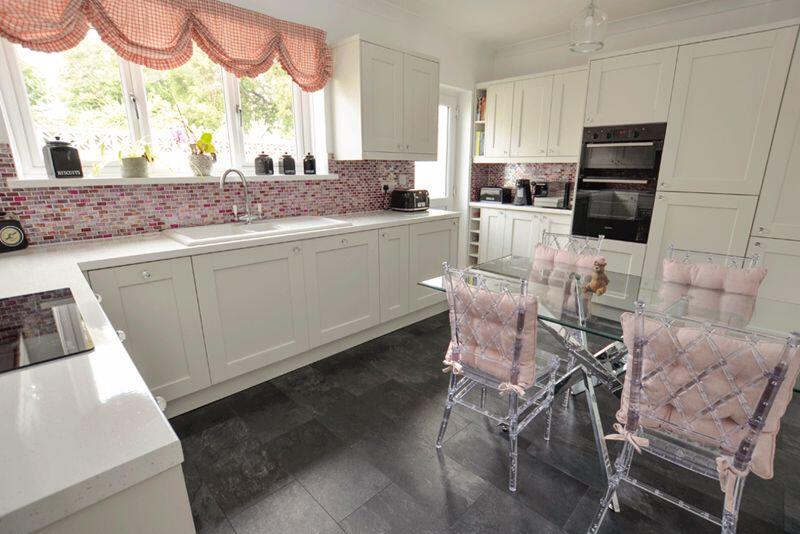 Rea Drive Brixham photo 3