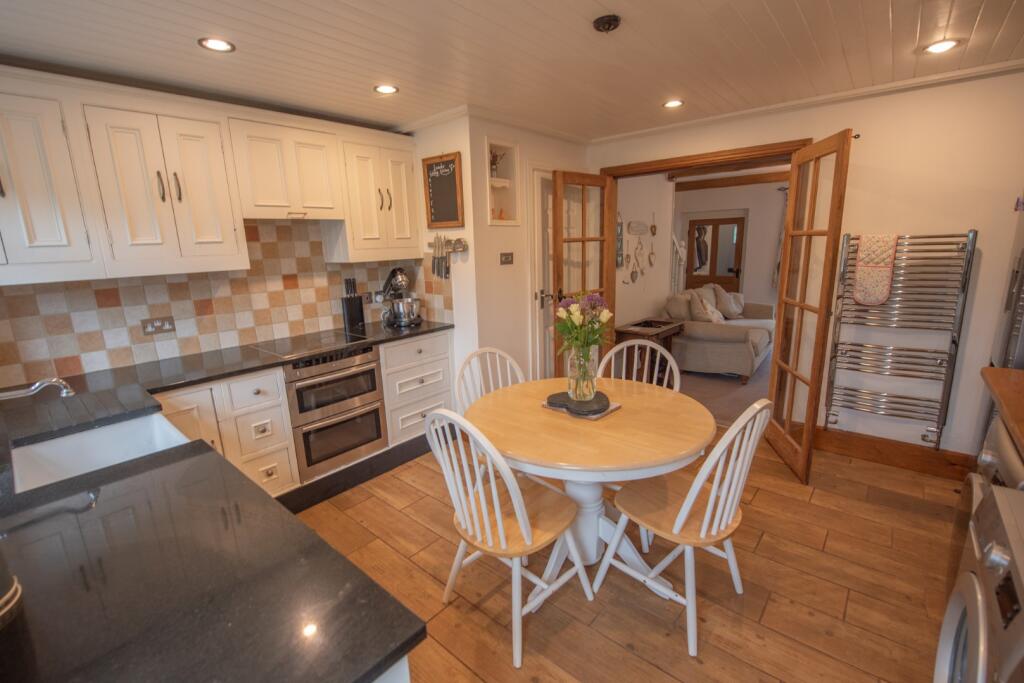 Lavender Cottage, 7 Middleton, Cowling BD22 0DQ - View 5