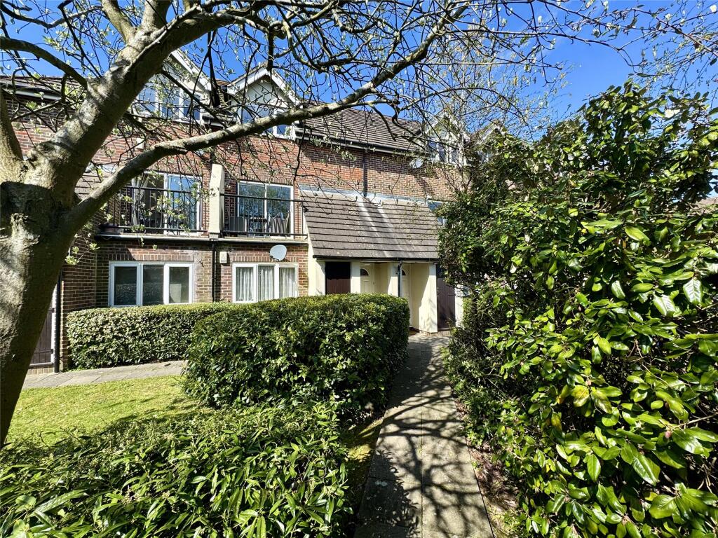Main image of property: Crowhurst Mead, Godstone, Surrey, RH9