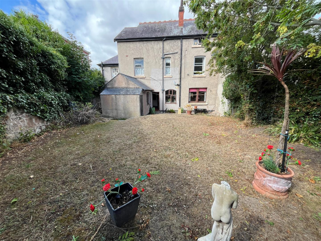 House in Old Colwyn, Conwy - View 4