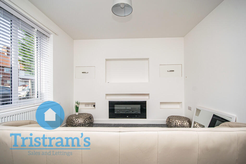 House in Nottingham - View 5