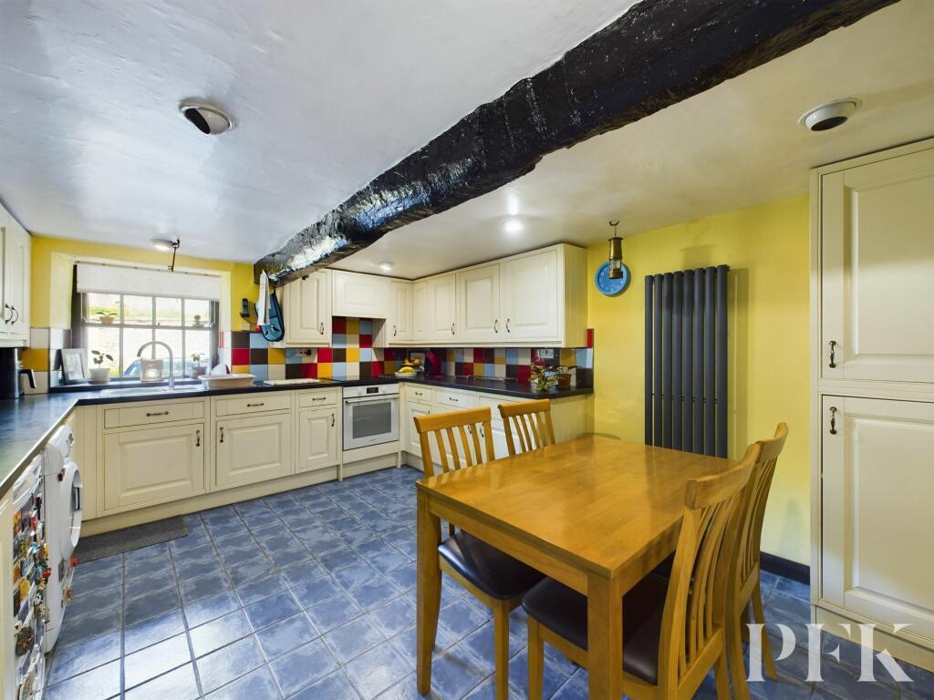 Rhondda House, 2a Scattergate Green, Appleby-in-Westmorland, Cumbria CA16 6SP photo 3
