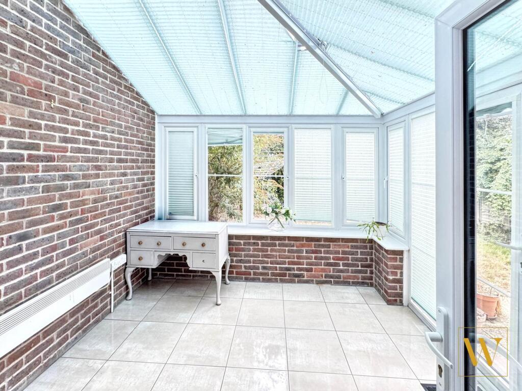 House in South Oxfordshire, Newnham Murren, Crowmarsh - More
